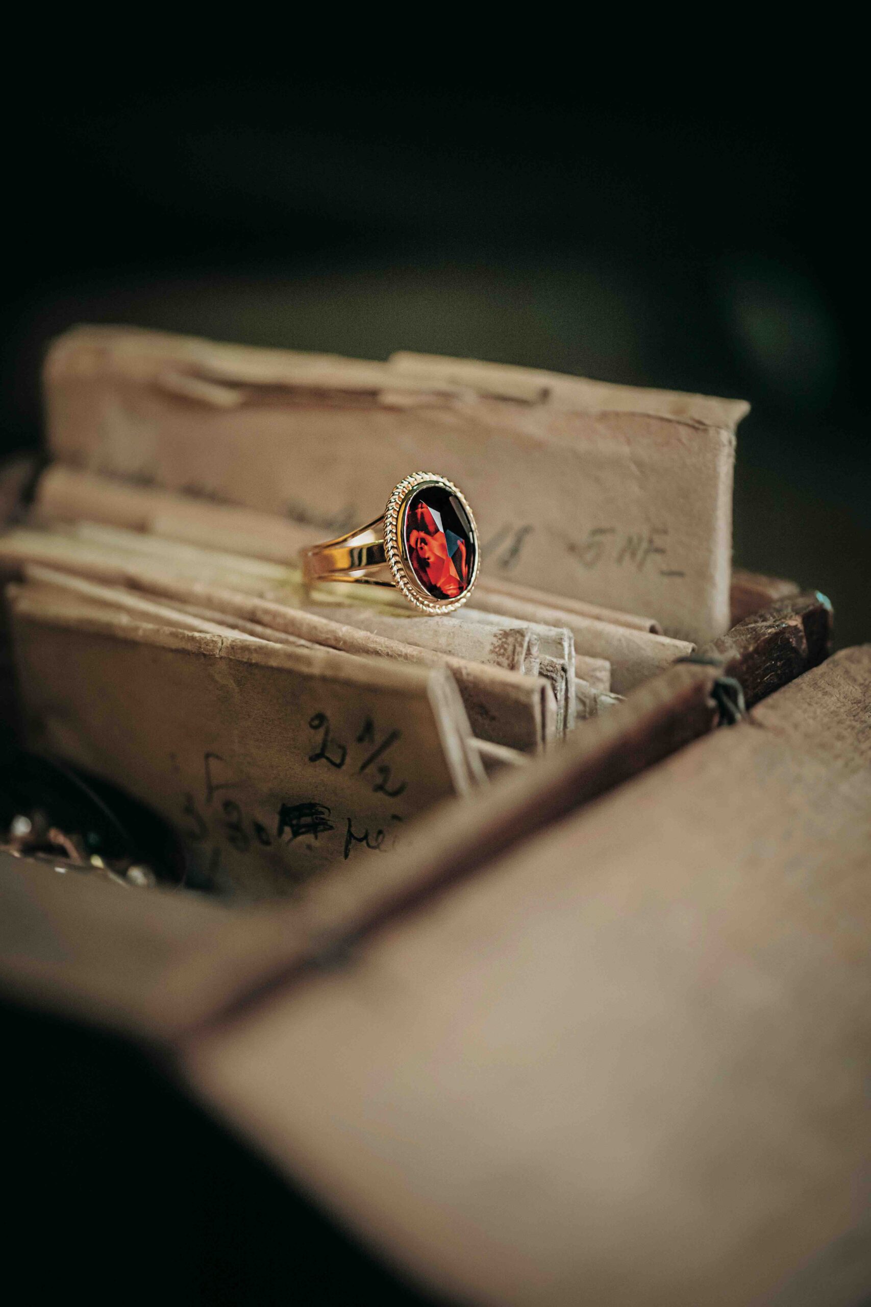 M.HPrivat_Bague-Grenat_0226